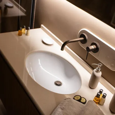 Marchesana Luxury * Bolonia